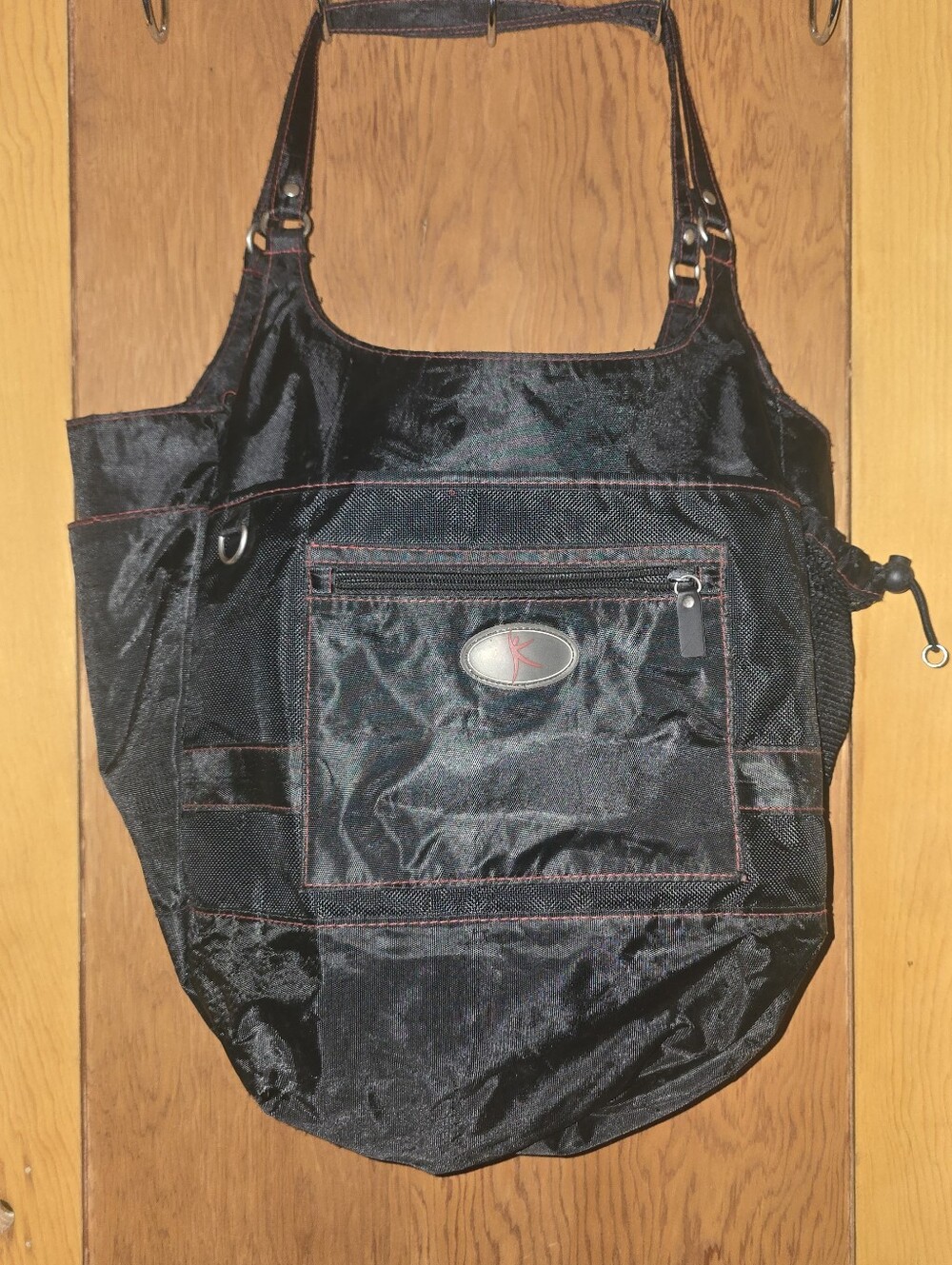 Danskin like new black and red big gym bag tote purse Travel Bag